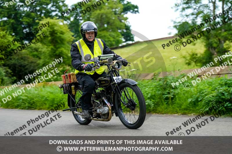 Vintage motorcycle club;eventdigitalimages;no limits trackdays;peter wileman photography;vintage motocycles;vmcc banbury run photographs